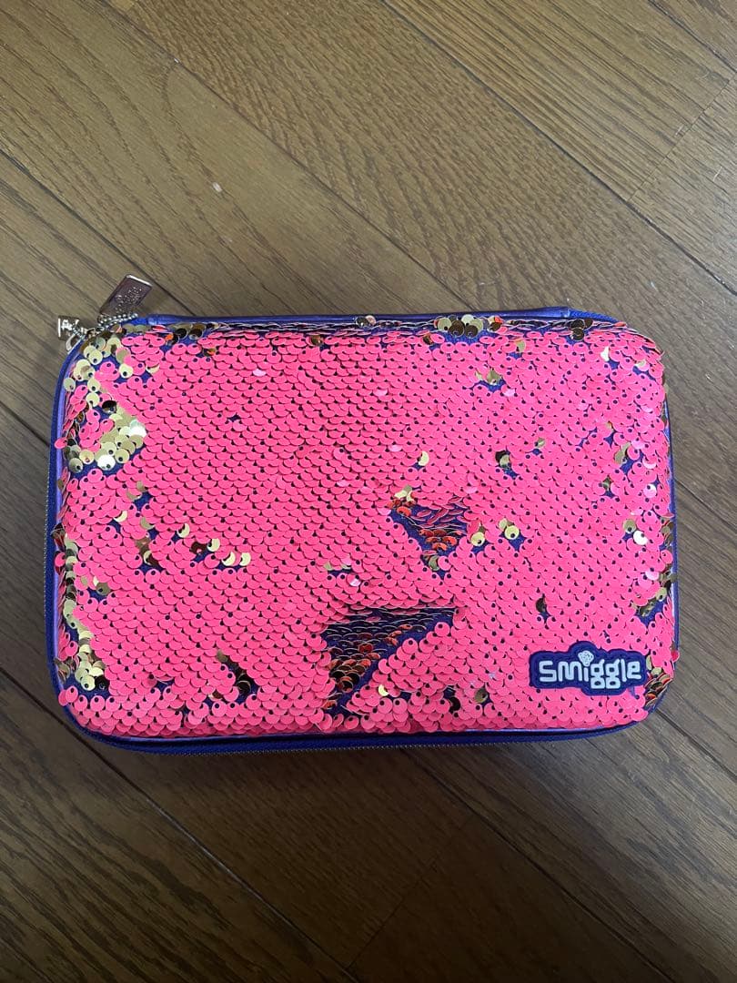 Smiggle 筆箱 紫色 蝶デザイン ピンク スパンコール