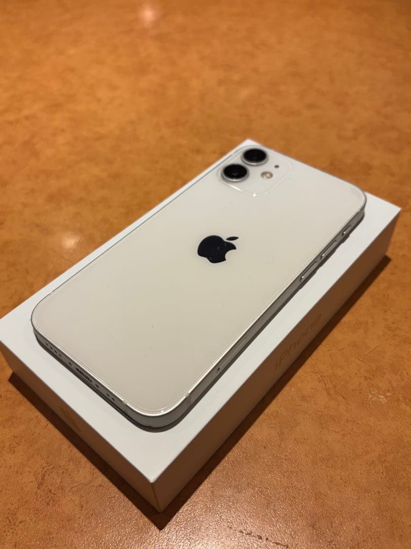 iPhone12 mini 128GB ホワイト simフリーモデル