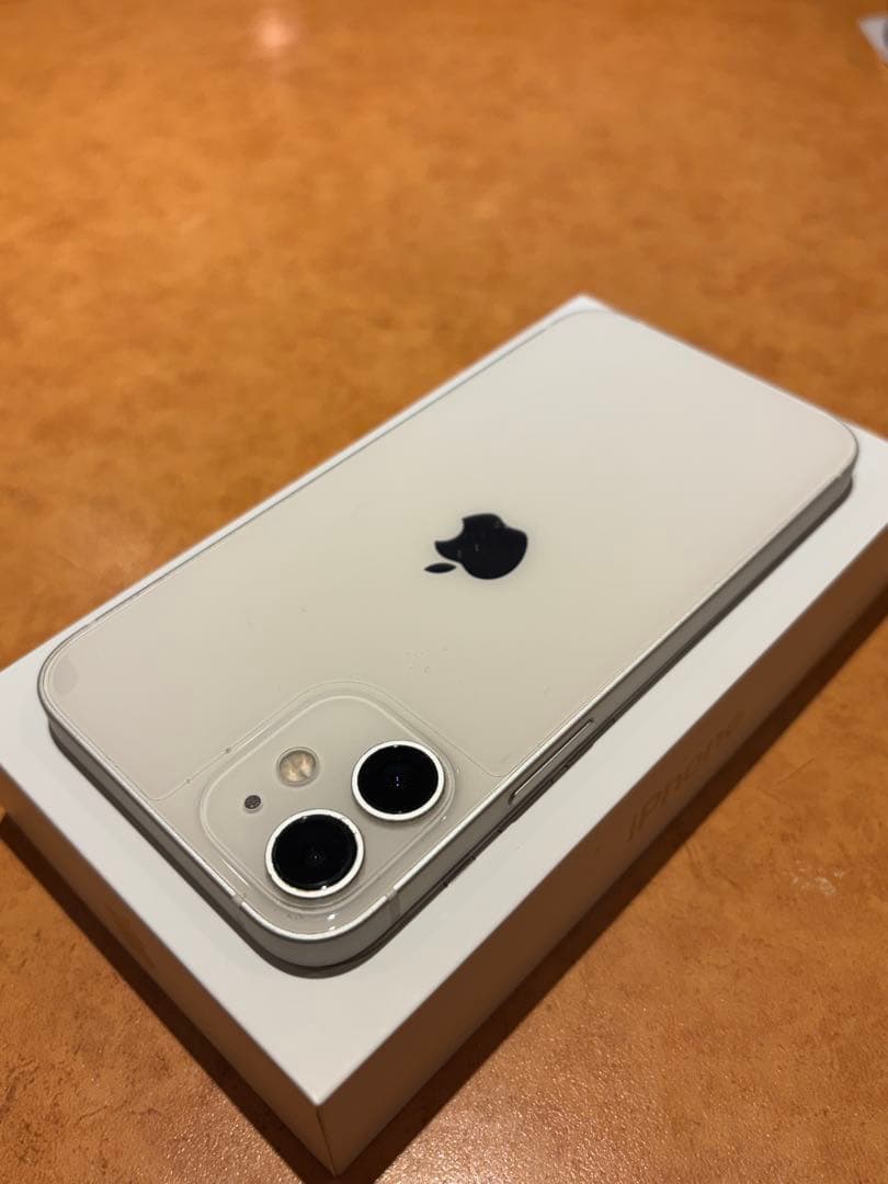 iPhone12 mini 128GB ホワイト simフリーモデル