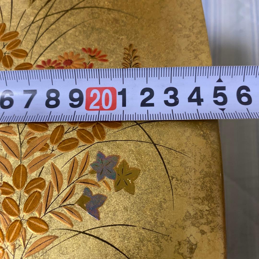 【値下げ】加賀箔工芸　金色花柄漆器重箱