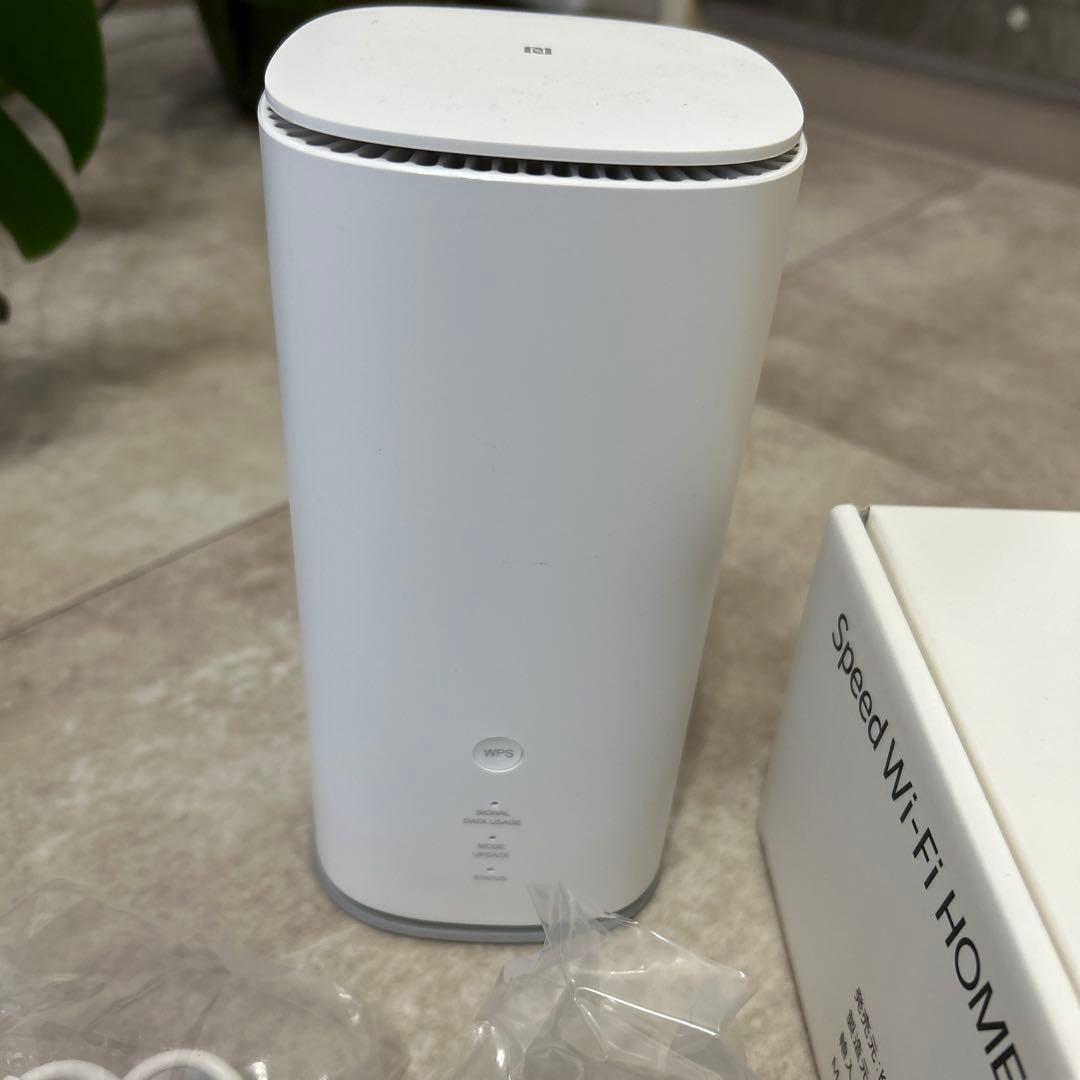 Speed Wi-Fi  5G L13 ホワイト 本体