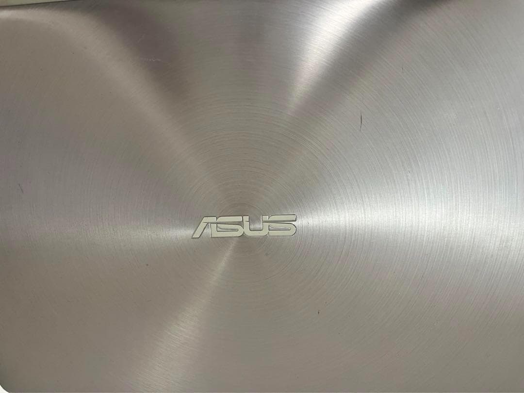 ASUS Zenbook 13.3型　グレー　ノートパソコン