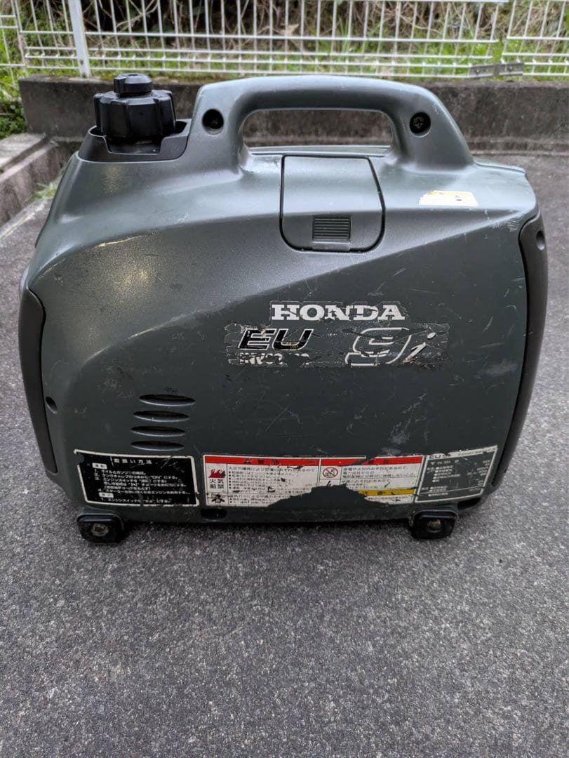 HONDAインバーター発電機ＥＵ9i