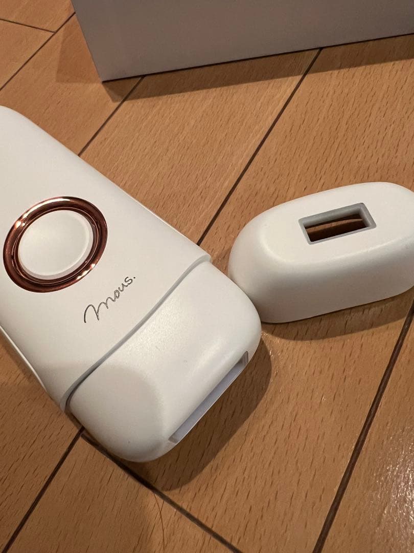 mous. LAVOMER ラボマー　脱毛器　光美容器脱毛