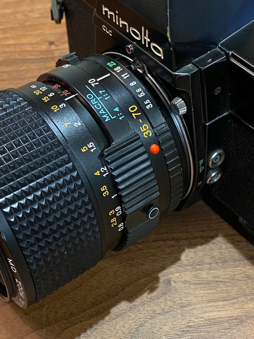 Minolta SRT 黒101 一眼レフ　35-70 ズームマクロ　ミノルタ