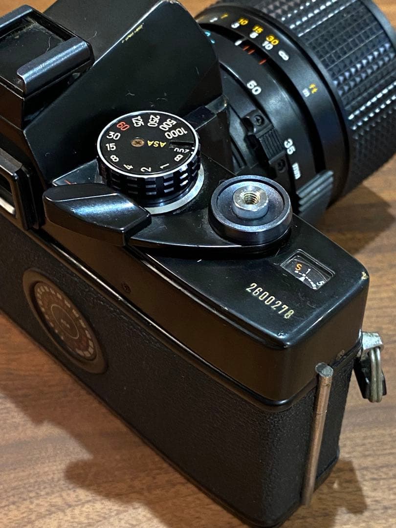 Minolta SRT 黒101 一眼レフ　35-70 ズームマクロ　ミノルタ
