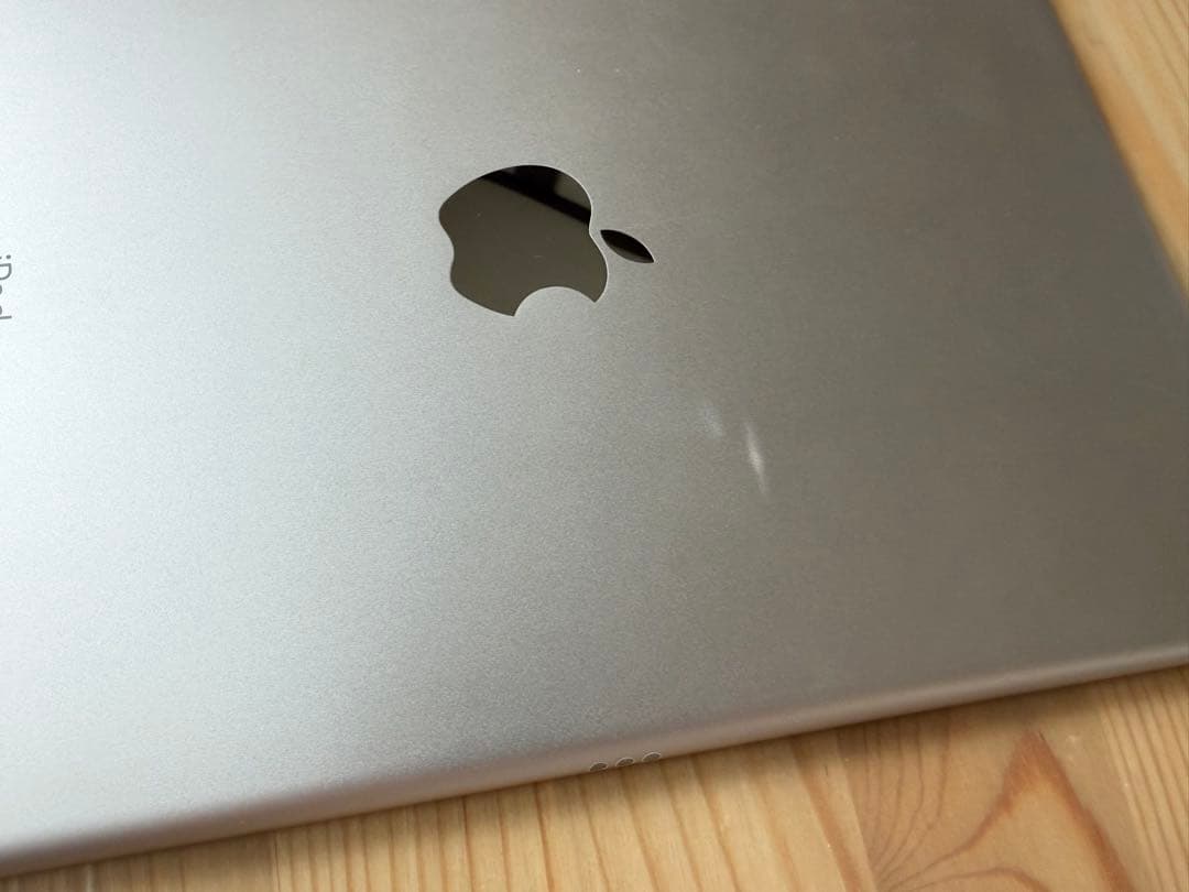 iPad Pro 9.7インチ Wi-Fiモデル 32GB(ゴールド)本体のみ