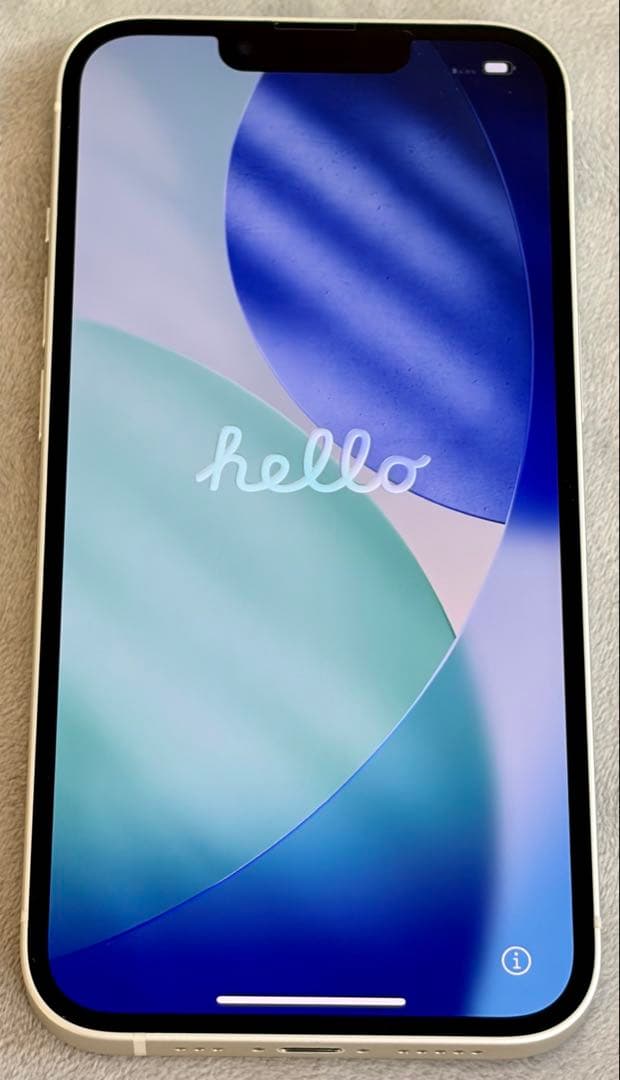 Apple iPhone 13 本体スターライト SIMフリー