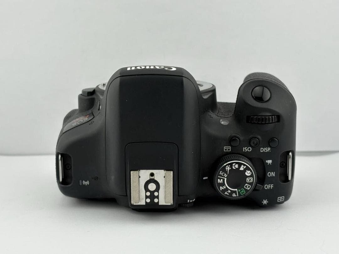 ★極上美品★キャノン Canon EOS Kiss X8i ボディ