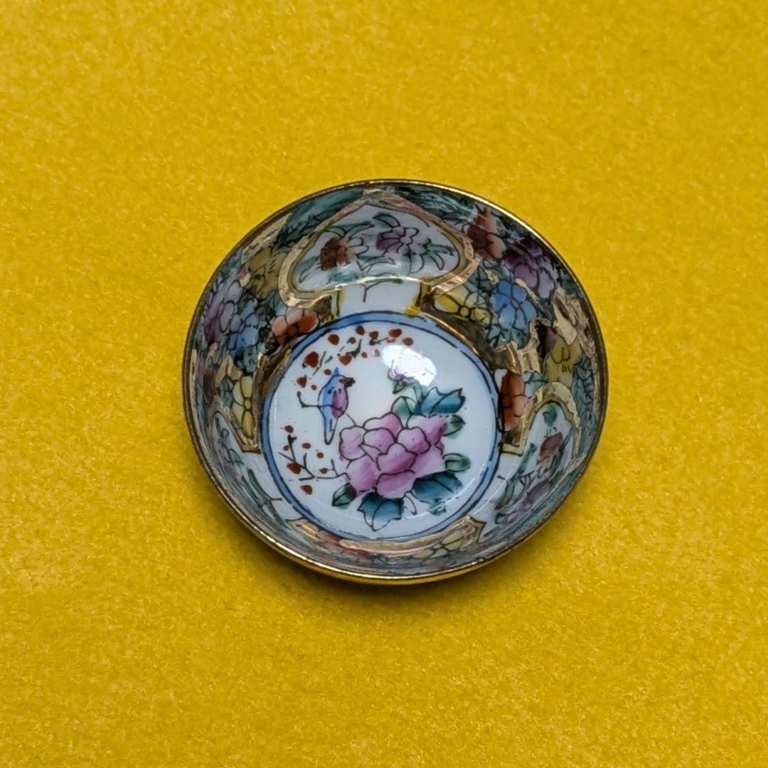 中国廣彩アンティーク磁器盃4個セット GD Crafts装飾箱付