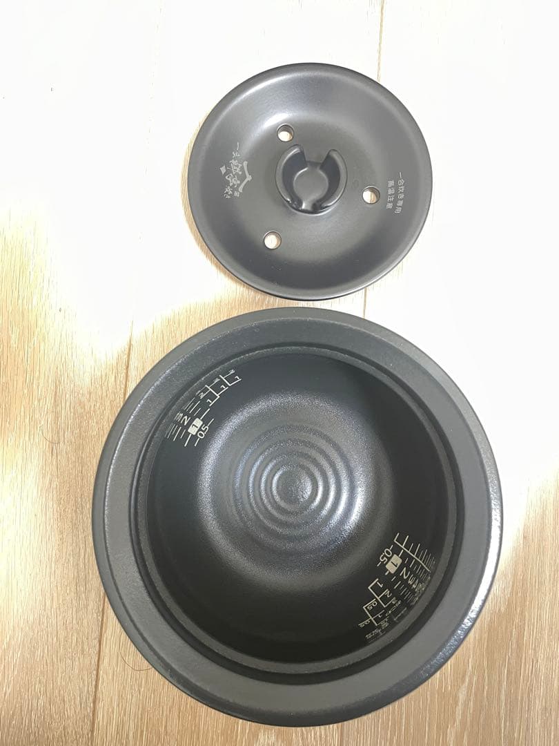 タイガー　tiger　土鍋ご泡火炊き　JRX G100 土鍋圧力IH 炊飯器
