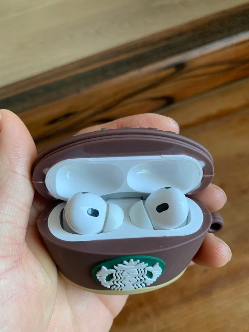 スターバックス カップ型 AirPods本体