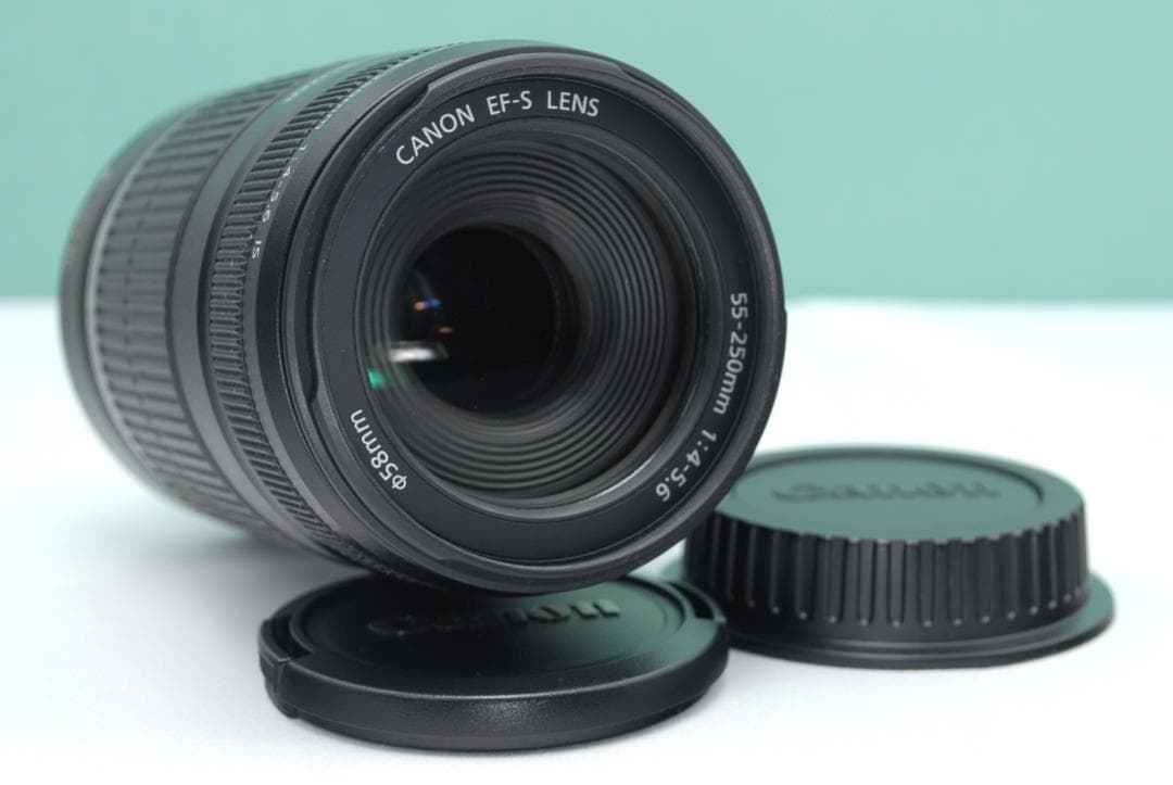 ☘️望遠レンズ✨ Canon EF-S 55-250mm IS 美品✨ 一眼レフ