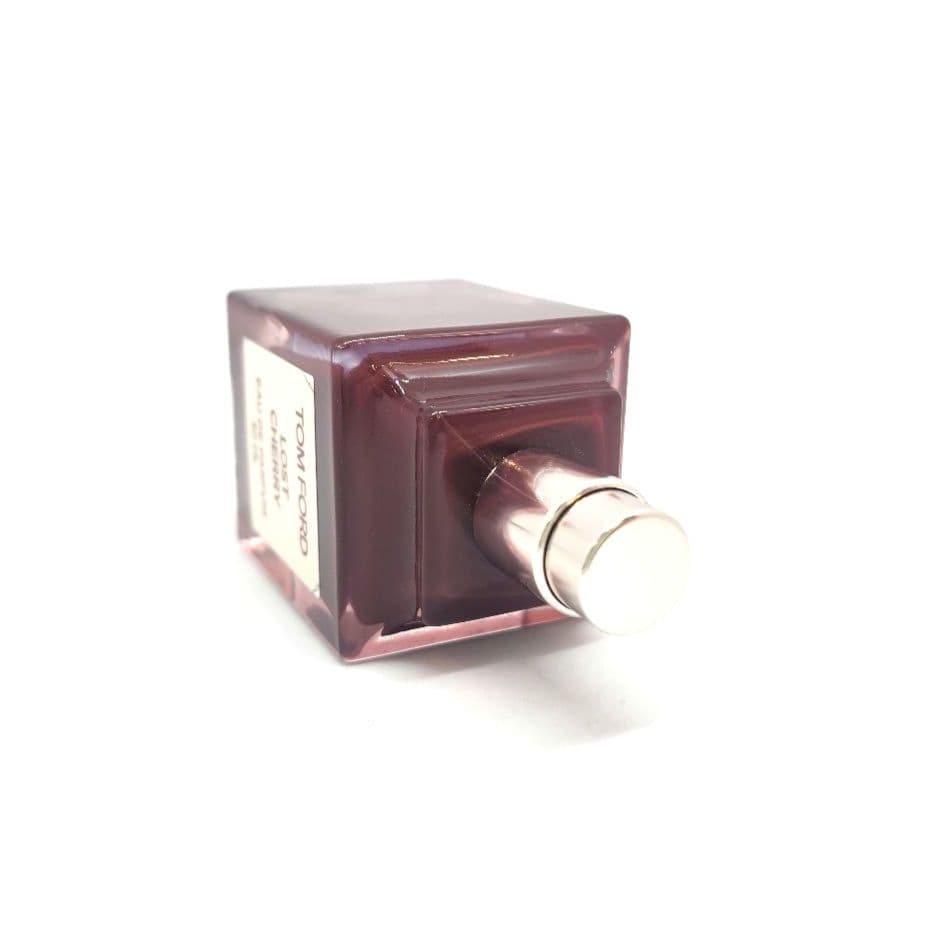 TOM FORD　トムフォード　ロストチェリー　オードパルファム　スプレィ