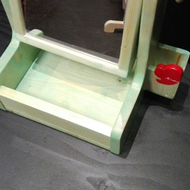 持ち運び便利なメークBOXdiy　ライトグリーン