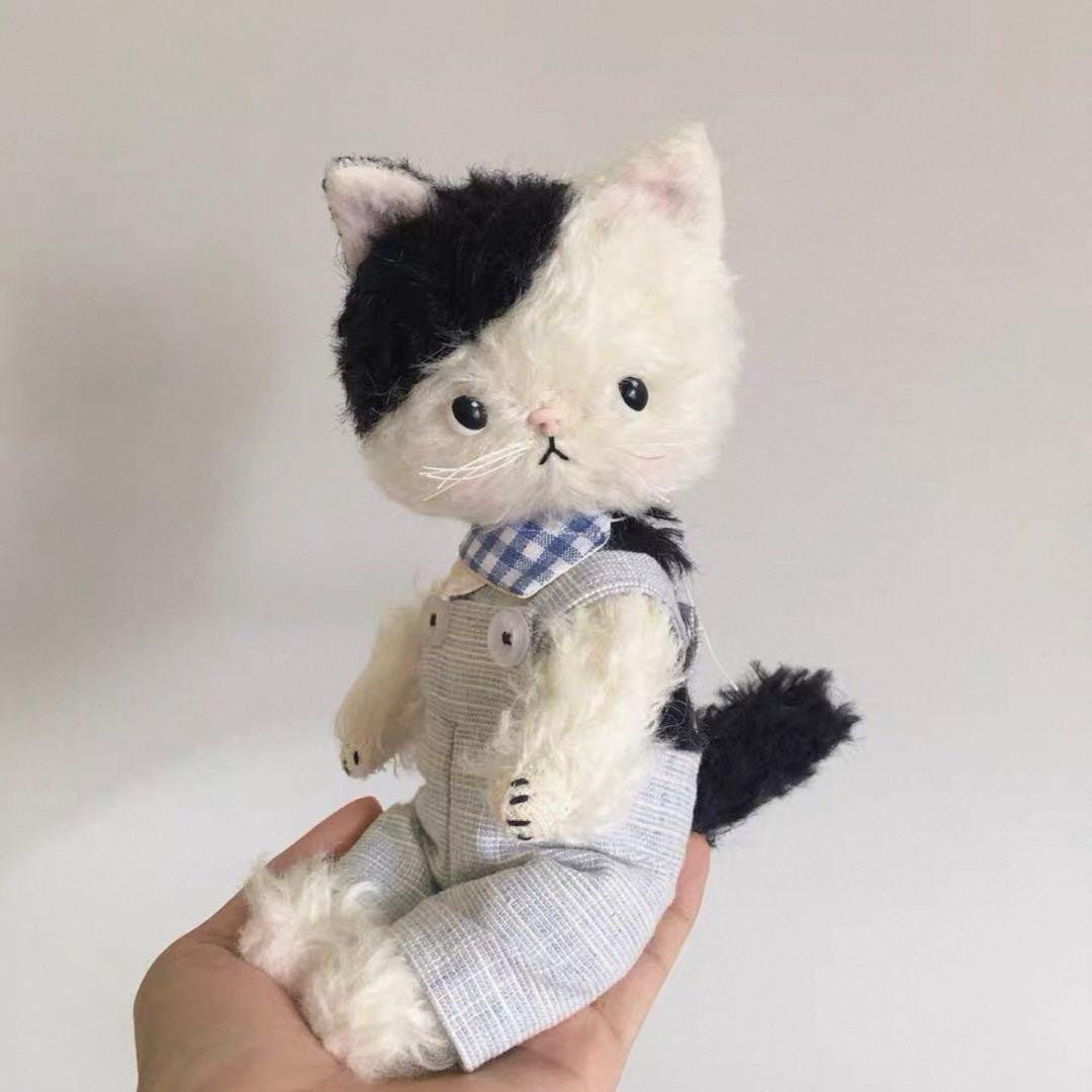 ミックスカラーの仔猫 アーティストベア 海外作家様 ハンドメイド ぬいぐるみ