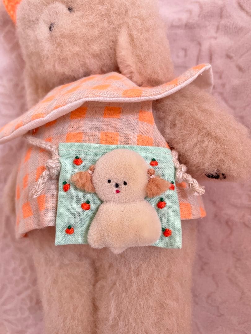 作家様ハンドメイド　うさぎのぬいぐるみ