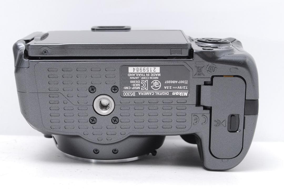 【希少カラー　上品なグレー】Nikon D5300　WiFiモデル　スマホ転送