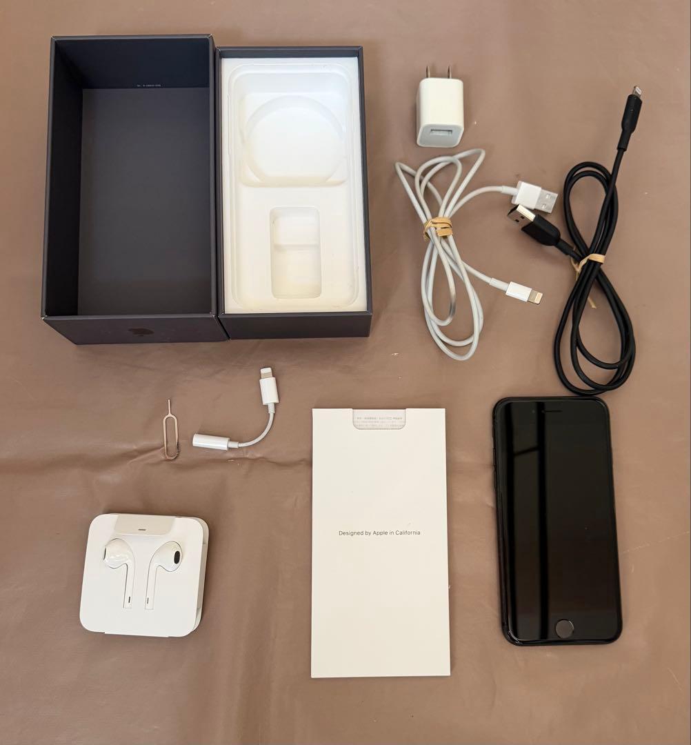 箱付き iPhone 8 SIMフリー 64G スペースグレイ 付属品あり