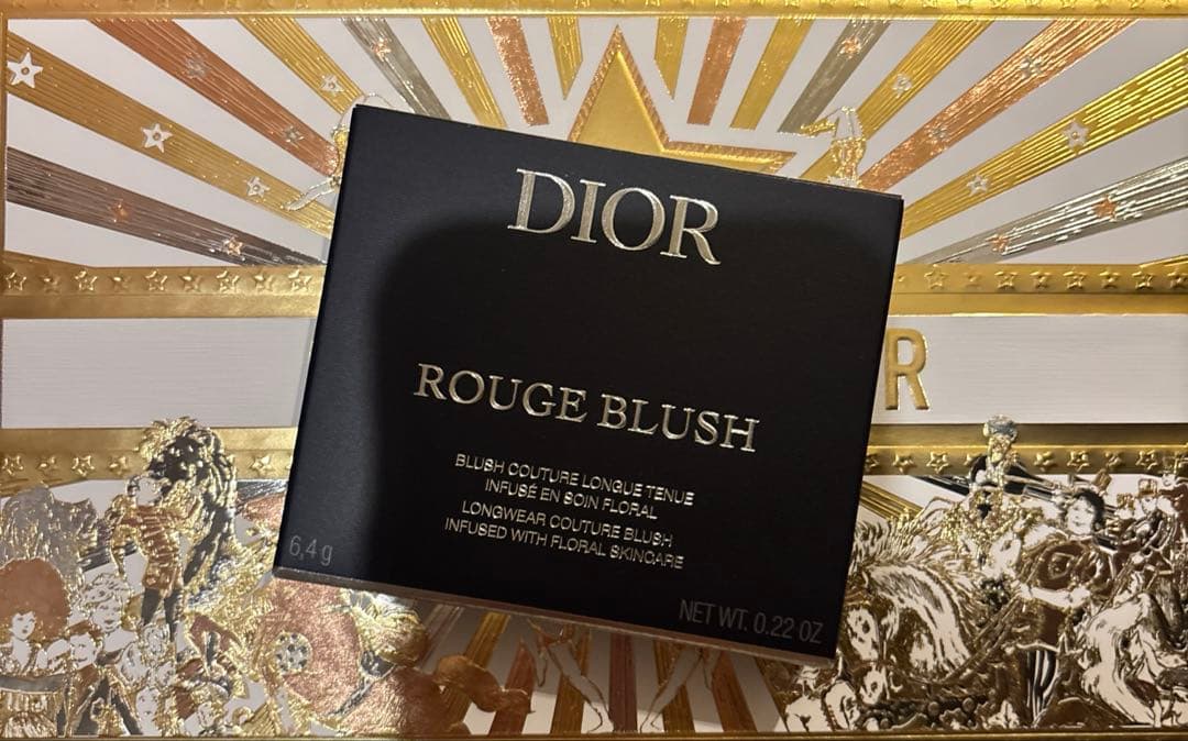 DIOR 限定　スキンルージュブラッシュ732 ピーチコロールサテン