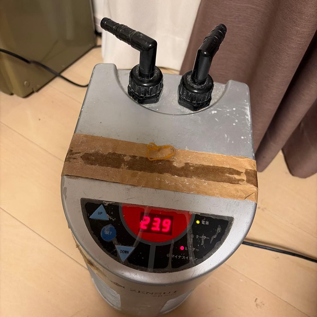 水槽ゼンスイクーラー　ZRmini ジャンク
