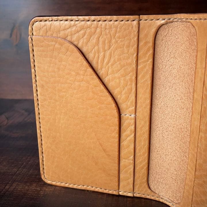 【10%OFF】レザーパスポートケース（ベージュ）