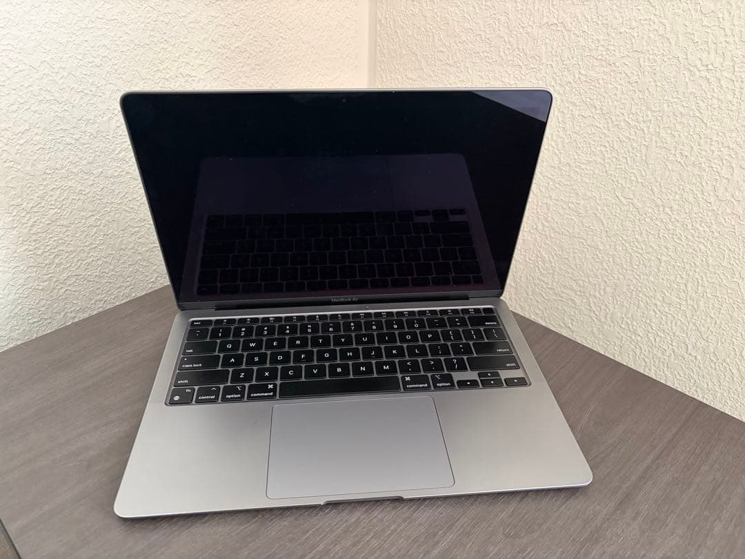 M1 MacBook Air 256GBストレージ　8GBメモリ　本体のみ