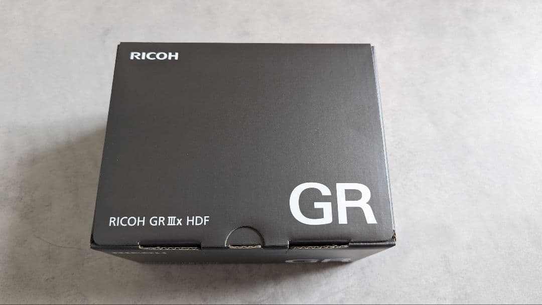 RICOH GR IIIx HDF リコー 新品未使用　3年保証付き
