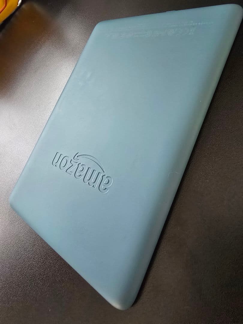 Kindle paperwhite 8GB 第10世代 広告付きモデル