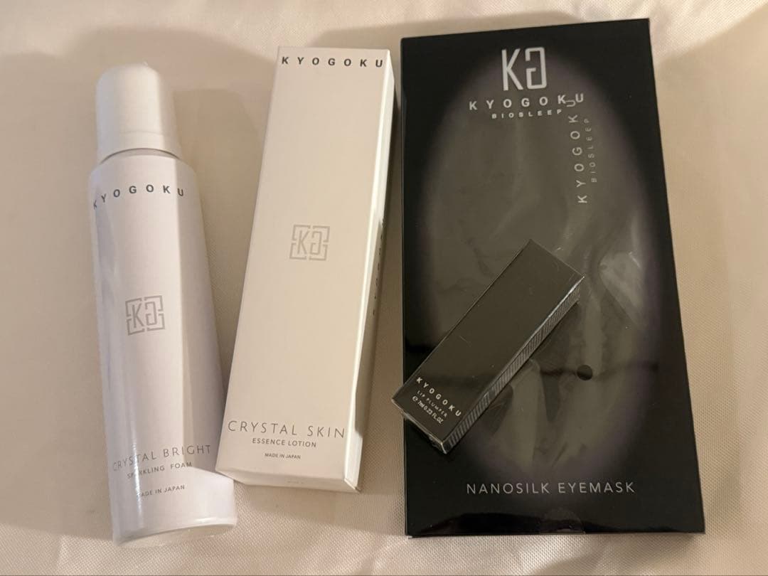 KYOGOKU CRYSTAL SKIN エッセンスローション 150ml
