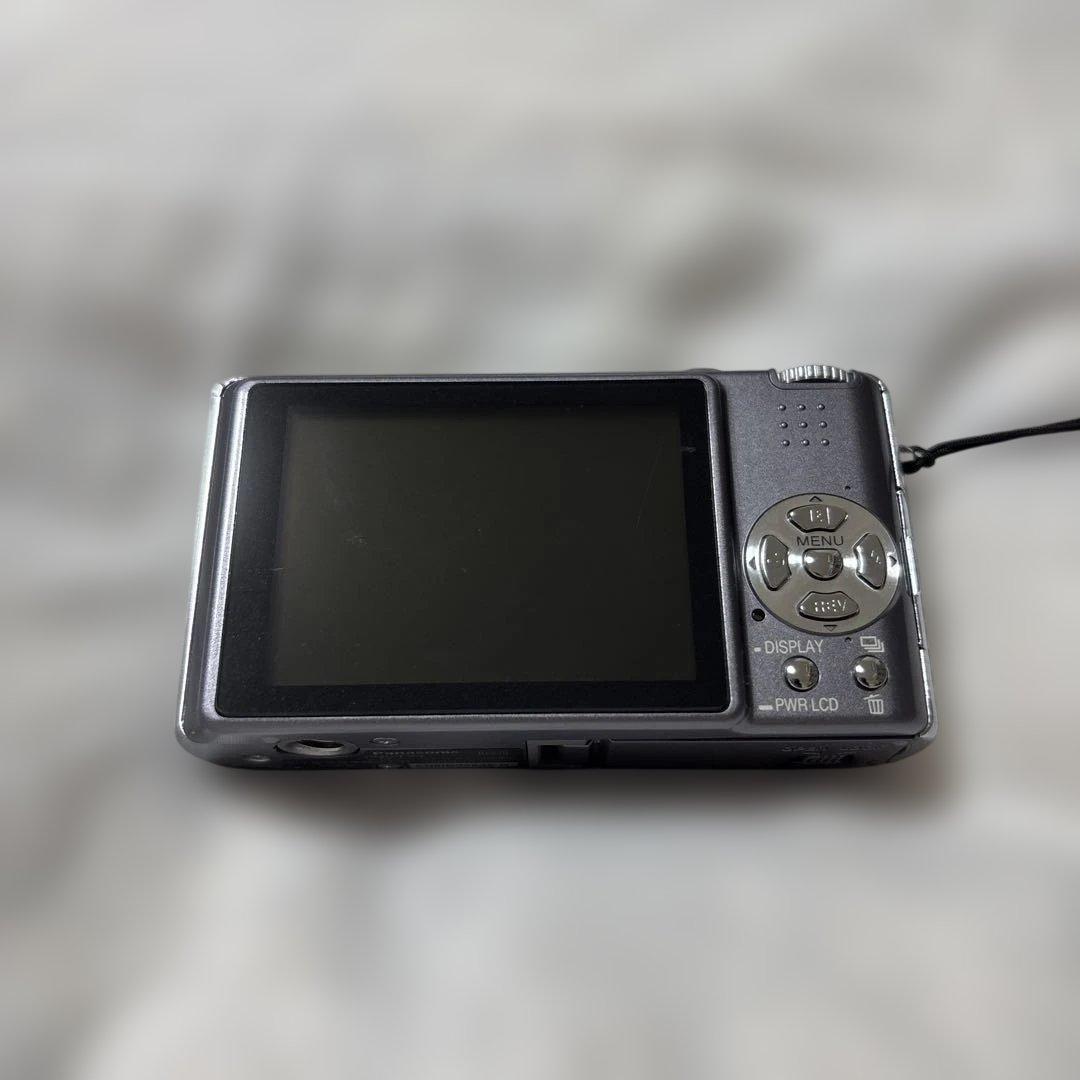 デジタルカメラ Panasonic LUMIX dmc-fx9