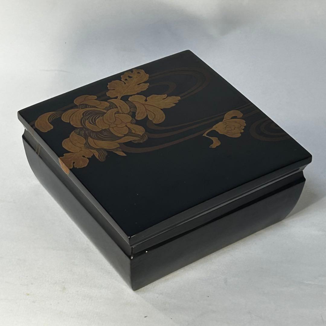 金彩　蒔絵　漆器　重箱　木製品