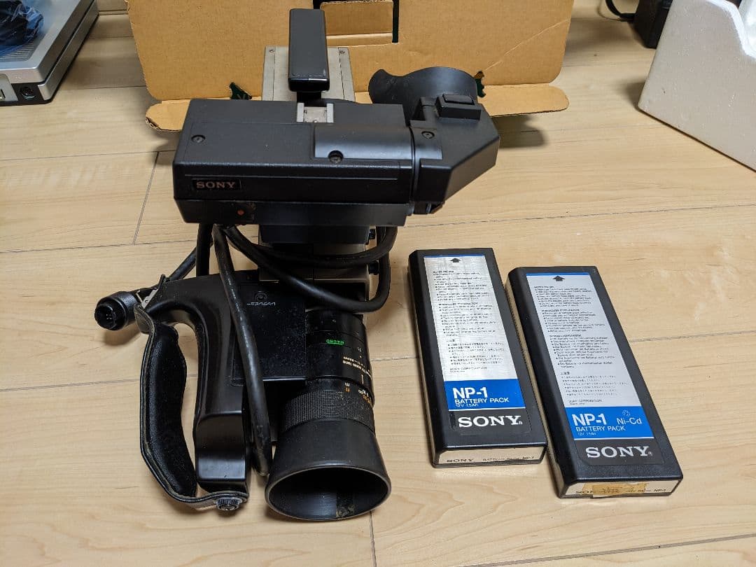 SONY HVC-F2 トリニコンカラービデオカメラ