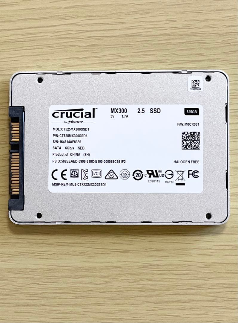 crucial MX300 525GB 2.5インチSSD 動作品！！