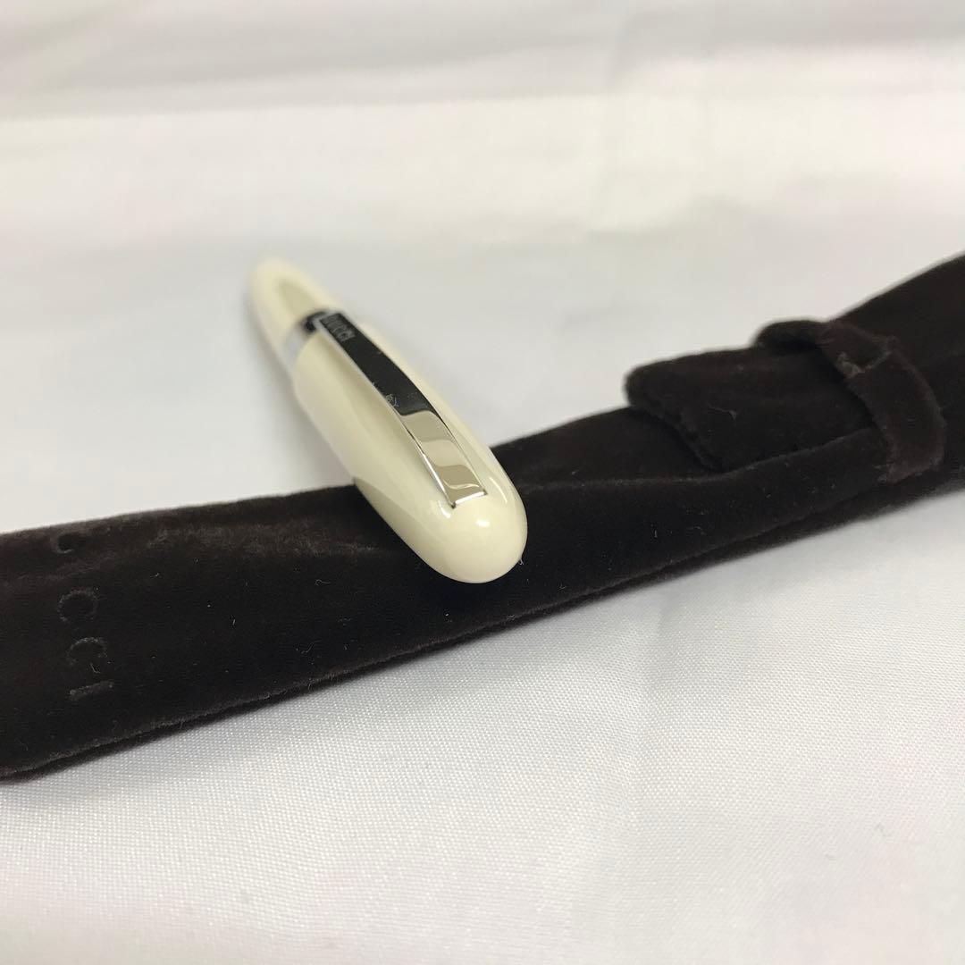 ☆極美品☆GUCCI ツイスト式 ボールペン 青インク ホワイト ロゴ
