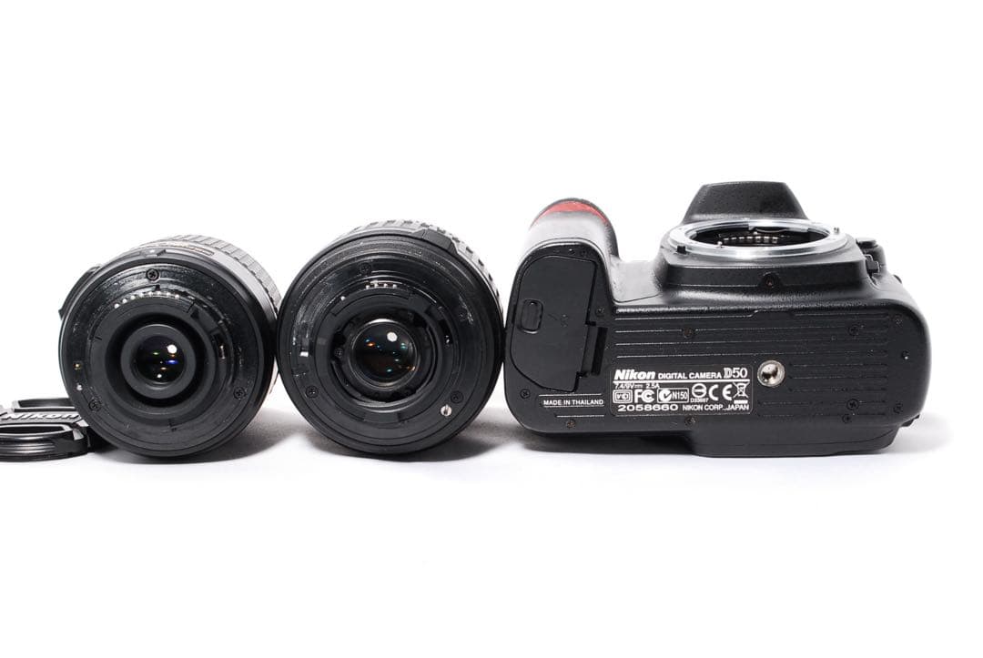 ◆ショット数少なめ◆Nikon D50◆一眼レフカメラ◆カメラバッグ＆ポーチ付き