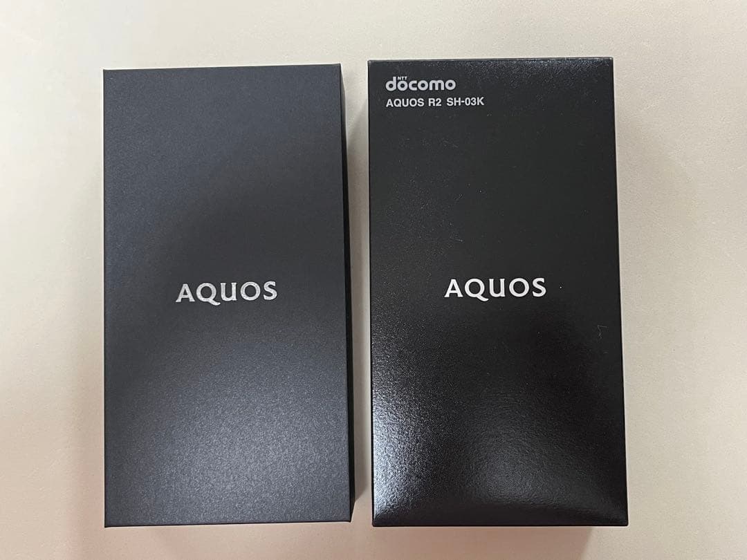 docomo SIMロック解除済AQUOS R2 SH03K