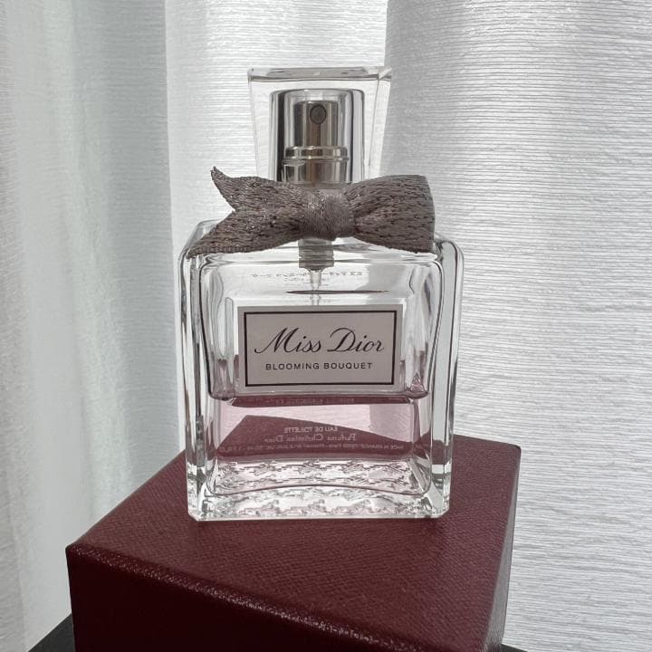 【新デザインのリボン】DIOR ミスディオール ブルーミングブーケ 50ml