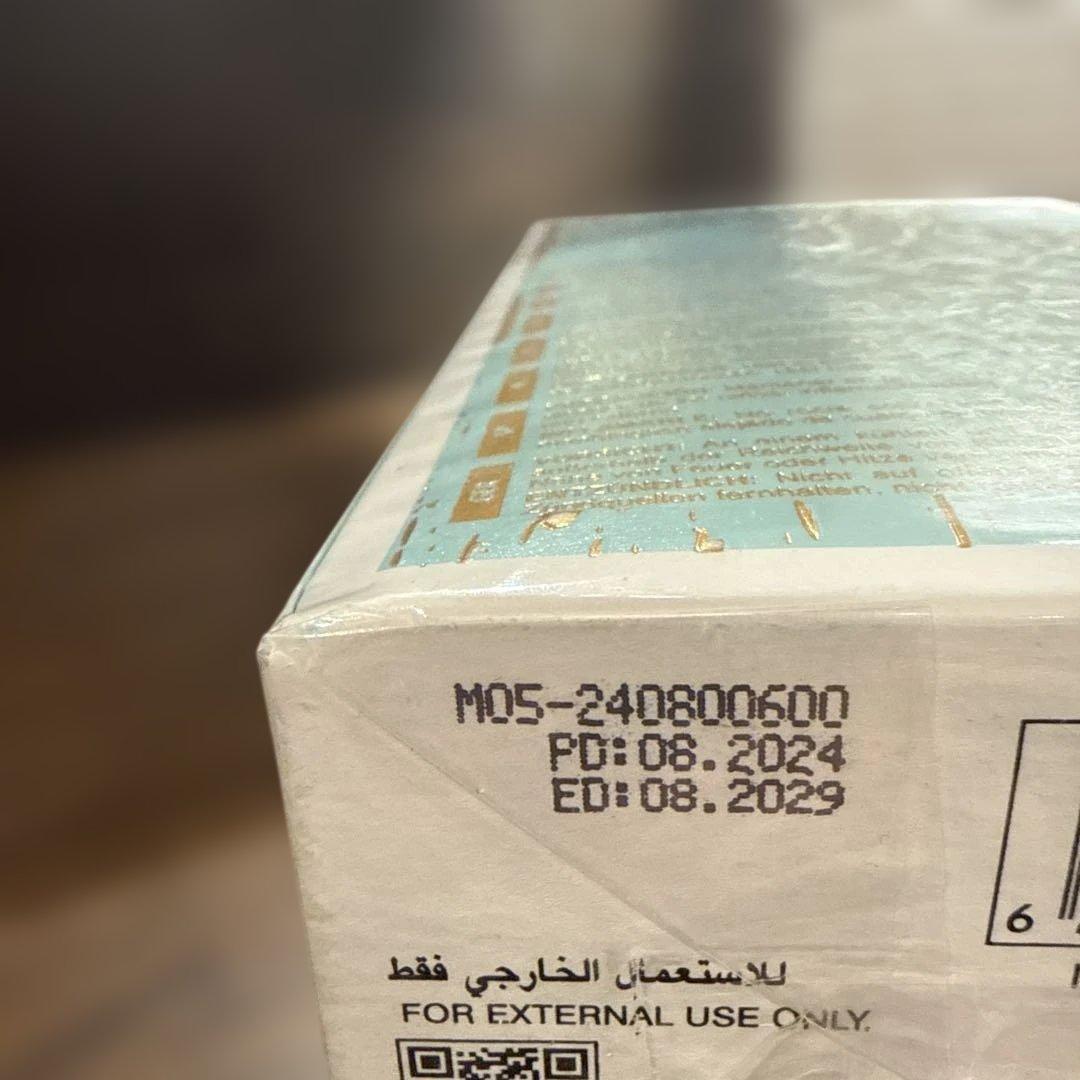 ARD AL ZAAFARAN ANoud 香水 100ml