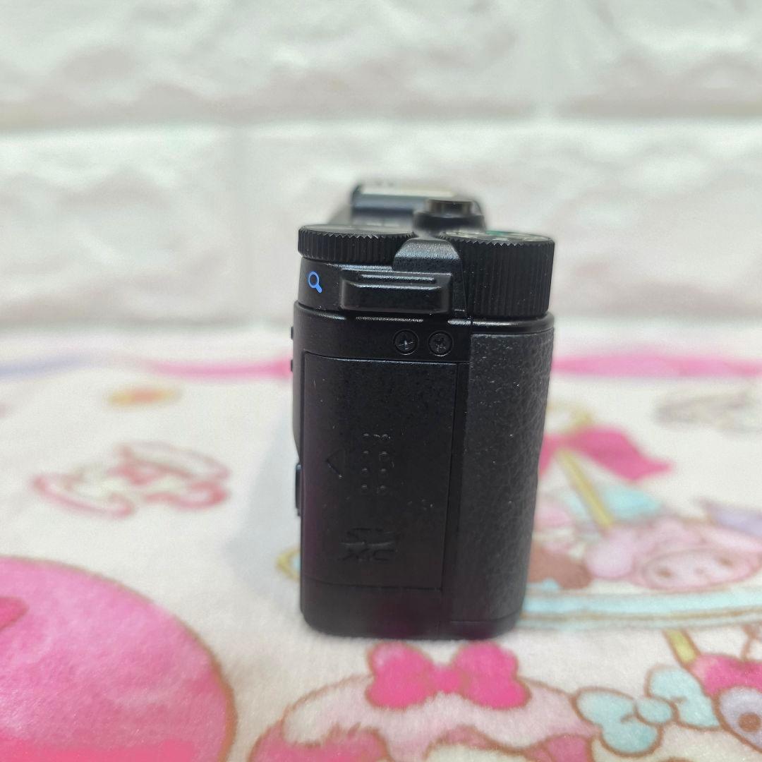 518美品【PENTAX Q 02】 レンズキット LIMITED SILVER