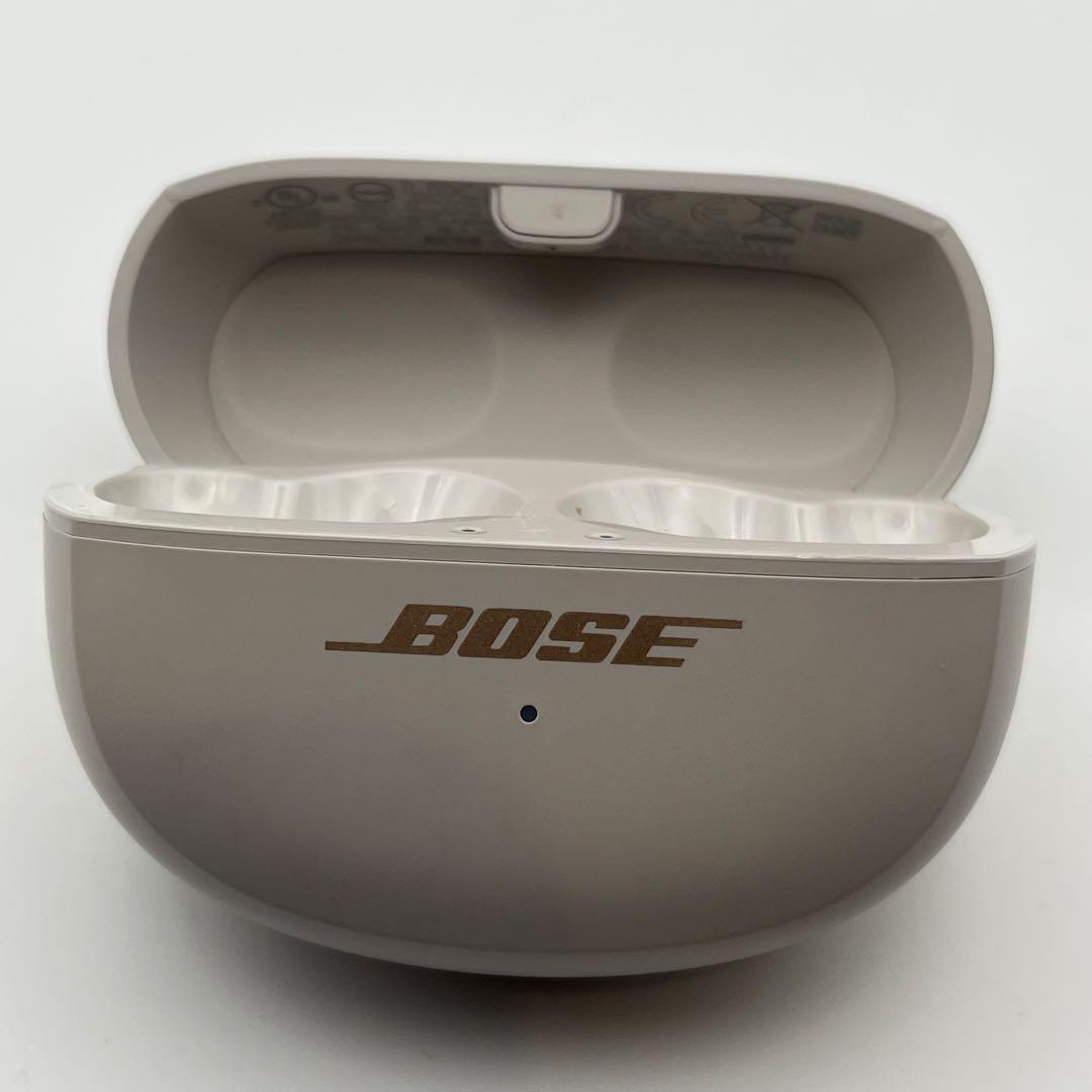 BOSE ULTRA OPEN EARBUDS 充電ケース　ホワイトスモーク