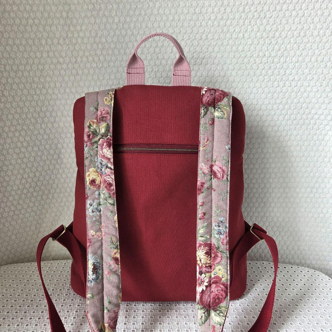 ミーコ&ターボ　楕円底リュック（L）②