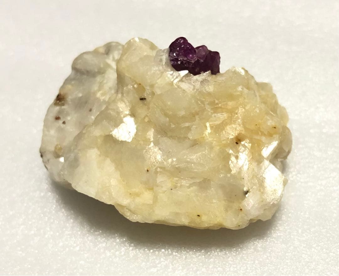 ルビー　綱玉　結晶　原石　パキスタン産