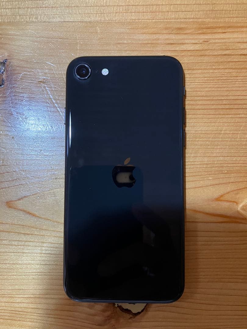 iPhone SE2 第2世代　64GB ブラック　SIMフリー