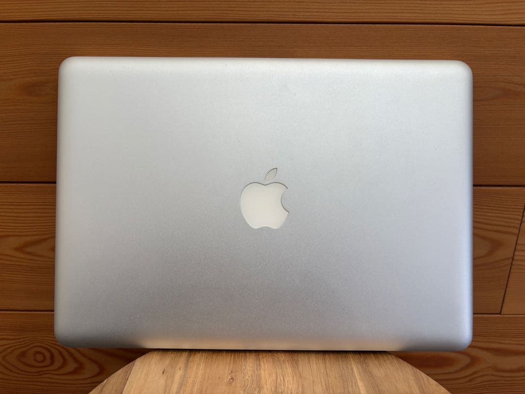 Apple MacBook 13インチ Late2008 MB466J/A