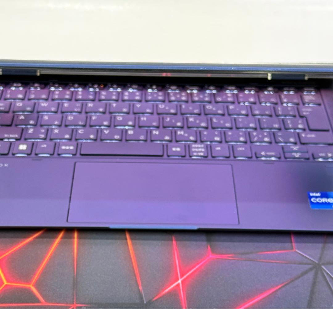11世代HP x360 Elite Dragonfly i7/16GB/512G