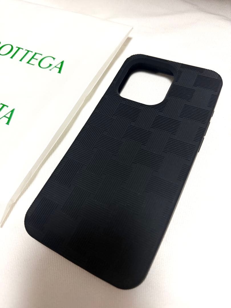 BOTTEGA VENETA iPhone 15 Pro Max ケースブラック