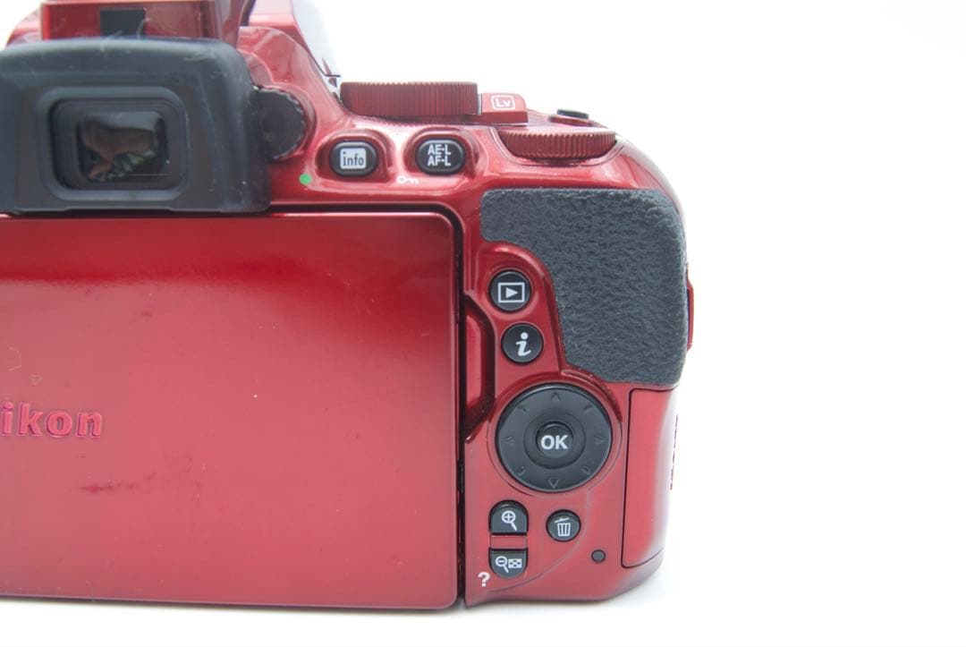【カメラバッグ付き】Nikon D5500 手ぶれ補正レンズ 一眼レフカメラ美品
