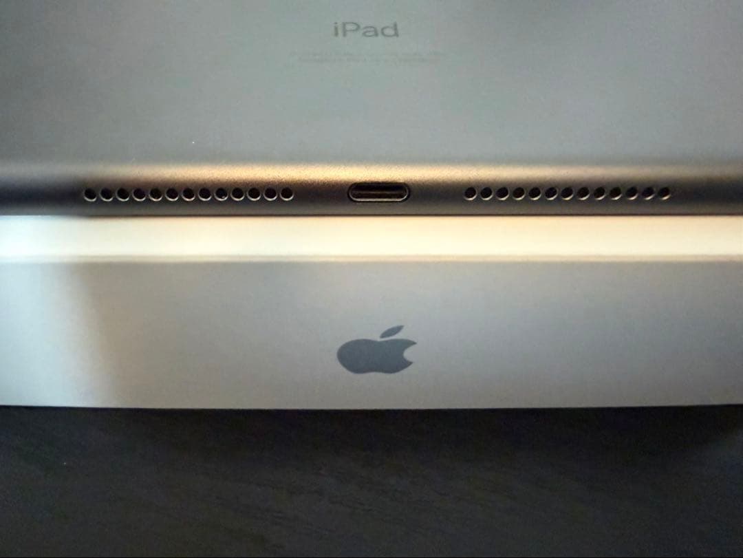 三月限定価格/iPad第九世代/256GB/Wi-Fi/グレー
