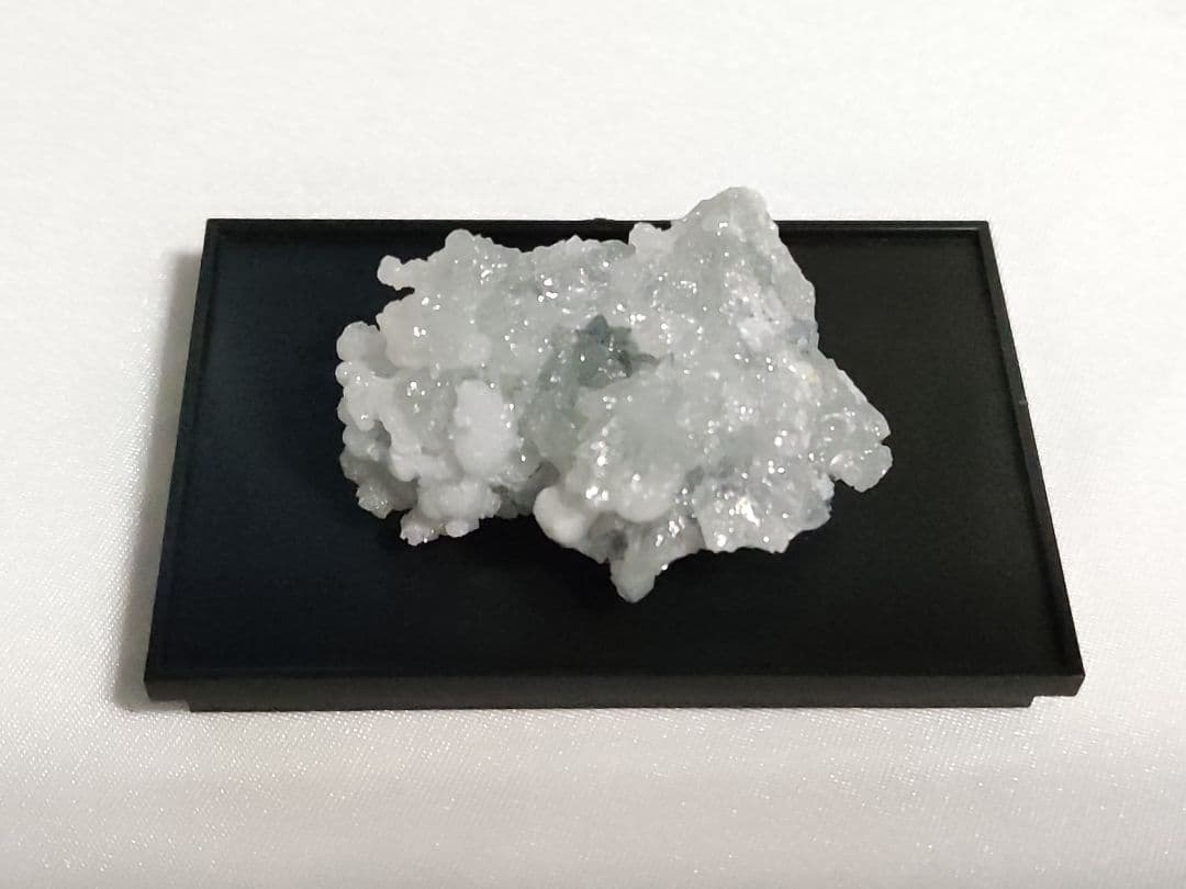 パワーストーン　天然石　原石　蛍光鉱物　ジンカイト　28g　No.157